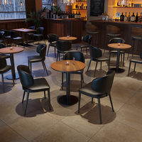 Ensemble de chaises et tabourets de bar en fer de style vintage pour usage commercial dans les bars, restaurants, salons, cafés