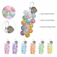 Porte-clés pendentif grappe de raisins en acrylique givré, mignon, avec breloque fruit en cristal, décoration pour sac, cadeau pour femme et fille, idéal pour les fêtes