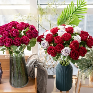 Grosir Mawar Sutra Buatan Tangkai Tunggal untuk Pernikahan Hari Valentine, Mawar Sutra Merah Burgundy untuk Buket Pengantin - Product Image 5