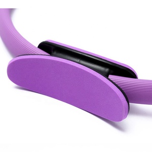 Anillo de <span class=keywords><strong>Pilates</strong></span> de <span class=keywords><strong>Material</strong></span> EVA al por mayor, equipo de ejercicio de círculo mágico con doble asa para entrenamiento físico en casa, accesorios de Yoga - Product Image 3