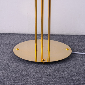 Alta calidad 3 cabezas de hierro forjado Dragon Ball Crystal Ice Road lámpara LED accesorios decorativos de boda luces de boda - Product Image 4