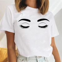 Groothandel dameskleding bedrukte grappige T-shirts cartoon wimpers dame korte mouw grafische goedkope plus size goedkope T-shirts tops