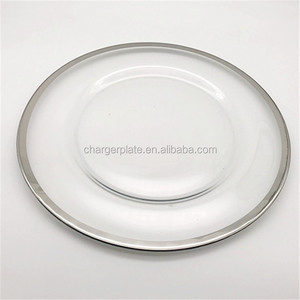 Assiette de présentation élégante en verre coloré de 13 pouces pour les fêtes et les mariages - Product Image 2