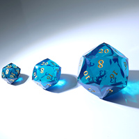 Dés géants bleu foncé faits à la main en forme de diamant polyédrique D20 50MM en résine pour les jeux de table D&D TTRPG-DD7-D20 50MM