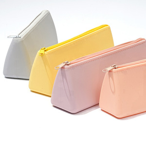 Tùy Chỉnh Không Thấm Nước Silicone Hình Dạng Tam Giác Pop Bút Chì Trường Hợp Với Logo Silicone Trẻ Em Văn Phòng Phẩm Hộp Trở Lại Trường Học Bút Chì Túi Pouch - Product Image 2