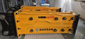 SOOSAN SB100 Brise-roche hydraulique de type supérieur, corps principal, produit fourni directement par l'usine, garantie d'un an, caractéristiques standard incluses - Product Image 2