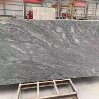 Dalles polies en granit vert Kuppam d'Inde, carreaux de granit gris-vert naturel pour revêtements de sol, revêtements muraux et comptoirs