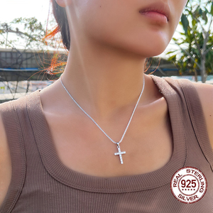 Nuovi Arrivi <span class=keywords><strong>Collana</strong></span> Brillante con Ciondolo a Croce in Argento Sterling S925 con Zirconi Cubici Scintillanti Catena a Clavicola e Doppia Catena - Product Image 2