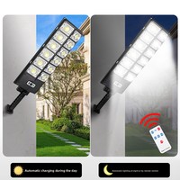 Lampe de cour extérieure LED à double rangée, lampadaire haute intensité, alimenté à l'énergie solaire, télécommande, détection humaine, éclairage ultra-lumineux
