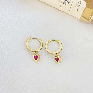 Pendientes de Aro Colgantes con Corazón de Circonita Cúbica y Baño de Oro de 18k para Mujer - Product Image 4