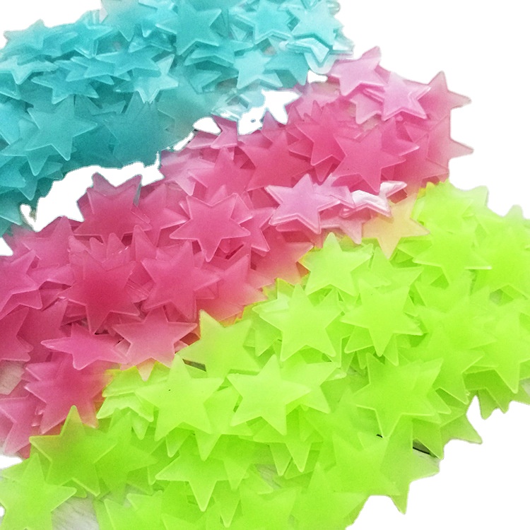 100 шт./пакет 3 см в форме звезды наклейки на стену светятся в темноте звезды стерео световой люминесцентной Пастер