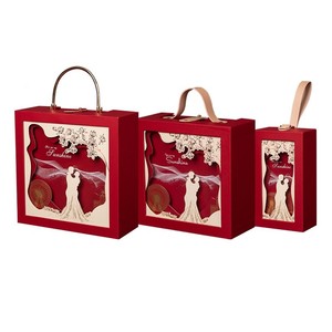 Creative Packing Box With Window And Hollowed Out Design Portable Wedding Candy Gift Box For Guests