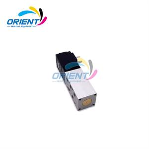 Nuova Valvola di Alimentazione Originale 23-<span class=keywords><strong>M</strong></span>-20-412 0688-02 MC-20-510-HN Elettrovalvola per Ricambi Man Roland 700 Parti di Ricambio Roland - Product Image 3