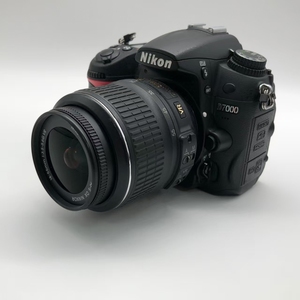 Cámara DSLR <span class=keywords><strong>D7000</strong></span> Usada al por Mayor con Lente VR de 18-55 mm, 16.2MP, Ranuras Dobles para Tarjetas SD, Video HD 1080p, Calidad Premium Grado A+ Reacondicionada - Product Image 2