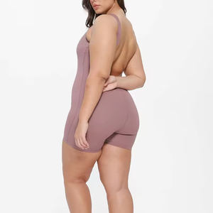 จั๊มสูทออกกำลังกายผู้หญิงไซส์ใหญ่ แขนกุด ขาสั้น ผ้ายืดไนลอนสแปนเด็กซ์ ผลิตโดยโรงงาน OEM - Product Image 3