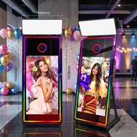 Miroir magique tactile 43 pouces pour cabine photo, coque de miroir 65 pouces pour cabine selfie événementielle avec roues, expédition rapide depuis l'entrepôt américain