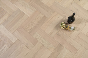 Planchers en <span class=keywords><strong>bois</strong></span> d'ingénierie à chevrons en chêne blanc, <span class=keywords><strong>bois</strong></span> d'ingénierie écologique pour cuisine et salon - Product Image 3