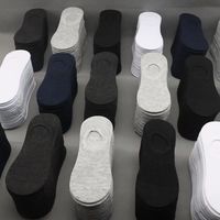 Chaussettes à cinq doigts séparés personnalisées avec logo, en coton respirant, écologiques, à séchage rapide, antibactériennes et antidérapantes pour hommes – Vente en gros