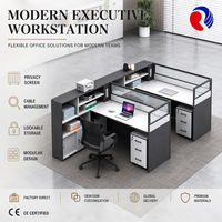 Bureau de travail moderne avec tiroirs de rangement, finition bois, pieds en métal, bureau d'écriture pour la maison, le bureau ou l'hôtel