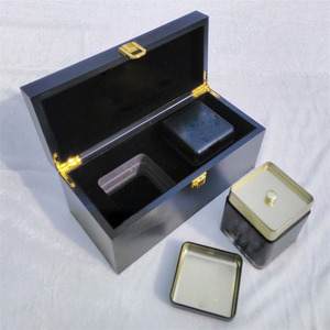 Una scatola di legno realizzata in fabbrica con un Design creativo A tema retrò per la conservazione dei regali personalizzata per <span class=keywords><strong>l</strong></span>'<span class=keywords><strong>occasione</strong></span>. - Product Image 2