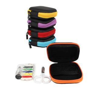 Kit de <span class=keywords><strong>couture</strong></span> portable mini de voyage en plastique PU de mode en gros, kit de démarrage pour débutants pour enfants - Product Image 1
