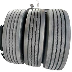 Vente en gros de nouveaux pneus radiaux 11r22.5 pour camion conception de biais 16PR pour camions lourds - Product Image 1