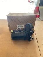 233000L111 23300-0L112 Vente en gros Ensemble filtre à carburant pour moteurs 1GD 2GD 1KD 2KD 5LE 23300-0L111