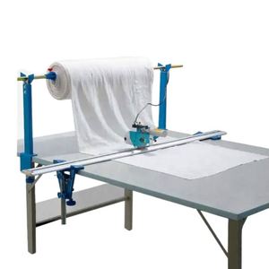 Máquina de Corte de Tela Eléctrica Semiautomática con Cuchilla Redonda para Cortar Extremos de Tela - Product Image 1