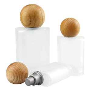 Bouteilles vides en verre de parfum du Vietnam bouteille de parfum claire ronde bouteille de parfum de jet de 50ml avec le chapeau mat - Product Image 3