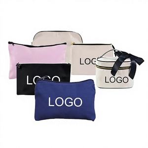 Pochette de maquillage noire en toile de coton, écologique, avec fermeture éclair, personnalisable avec logo, idéale pour le rangement de cosmétiques en voyage – Cadeau abordable - Product Image 4