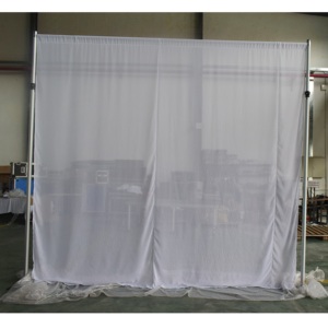 Tubes et draperies réglables en hauteur pour la décoration de fond d'église - Product Image 1