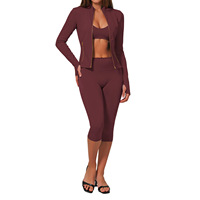 Ensemble de sport 3 pièces pour femme : Veste de yoga zippée, brassière de sport courte et legging capri taille haute, doux, respirant, personnalisable