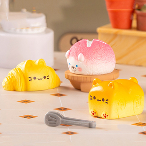 Lindas Miniaturas de Resina de Comida: Pan y Tarta para Decoración de Escaparates, Pequeños Adornos de Postres y Accesorios DIY - Product Image 6