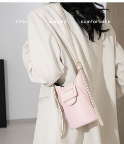 Nouveau automne et hiver mode petit sac contraste couleur bonbons seau sac de messager - Product Image 2