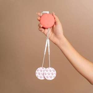 Máquina TENS Welme Modelo WME Recargable por USB para Alivio del Dolor Menstrual, Dispositivo Portátil de Aplicación Corporal para Cólicos Menstruales - Product Image 1