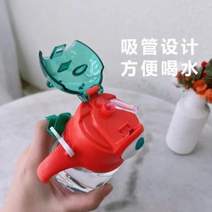 Botella de agua colorida para niños con pajita, asa antideslizante de plástico, diseño de dibujos animados para niños pequeños y preescolares - Product Image 4