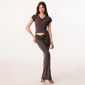 Conjunto de Falda Larga con Cordón y Top de Manga Corta con Cuello en V para Mujer, Cintura Ultra Baja, Transpirable, Estilo Casual, con Lazo - Product Image 2