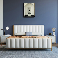 Ensemble de meubles de chambre à coucher de luxe au design moderne Auxford, lit king/queen size, revêtement en cuir/tissu, acier épaissi, bois massif