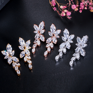 Élégant Rose Plaqué CZ Bijoux Blanc Zircon Cubique <span class=keywords><strong>Marquise</strong></span> Coupe Feuille Dangle Boucles D'oreilles Femmes Bijoux De Mariée pour Costume De Fiançailles - Product Image 5
