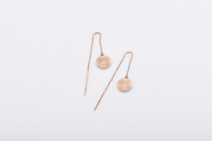 เครื่องประดับโรสโกลด์ต่างหูห้อยแบบเรียบง่ายต่างหูโรสโกลด์แผ่นดิสก์คู่ - Product Image 4