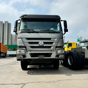 Autocisterna Carburante Nuova Condizione Usata HOWO 8*4 12 Ruote 400 CV Diesel Trasporto Capacità Personalizzata LHD - Product Image 3