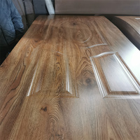 Revêtement de porte en bois mélaminé de 2,7 mm et 3 mm provenant d'un fabricant chinois
