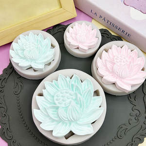 <span class=keywords><strong>Moule</strong></span> en silicone jetable en forme de fleur de lotus - pour chocolat, fondant, résine, plâtre et pierres diffuseuses, outil de bricolage - Product Image 2