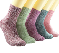 KT-T250228 hommes hiver épais chaussettes laine cachemire thermique mi-mollet chaud doux bonneterie couleur unie longue mi-mollet chaud chaussettes hommes