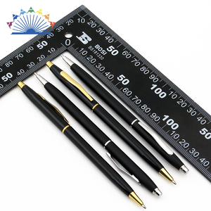 Stylo bille métallique torsadé fin personnalisé pour hôtel - Product Image 3