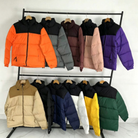 Veste matelassée à blocs de couleur noir et blanc pour homme, à capuche, coupe-vent, imperméable, isolée thermiquement, pour l'hiver
