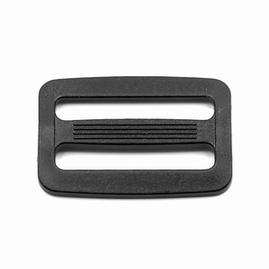 Hebillas de ajuste curvas de plástico negro de <span class=keywords><strong>20mm</strong></span>-50mm, hebillas deslizantes de tres barras para correas de mochila deportiva y accesorios de camping - Product Image 4