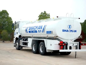 Camion de transport de carburant à moteur thermique puissant 5m³-15m³ – Camion-citerne routier robuste et durable pour le transport de pétrole - Product Image 3