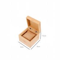 Boîte de rangement pour montre en bambou avec couvercle à charnière, étui à montre en bambou avec doublure douce pour la protection et l'affichage des montres-bracelets