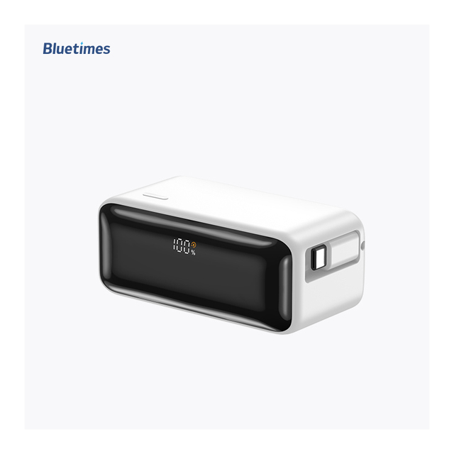 Bluetimes 30W 10000mAh Built-In Retractable USB-C Data Cable LCD Display Small and Compact Fast Charging Power Bank